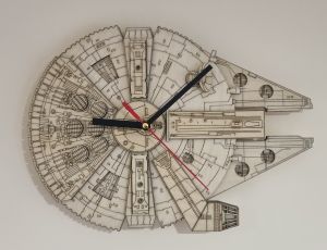 Часовник Millennium Falcon