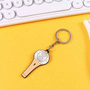 ATEEZ key chain 