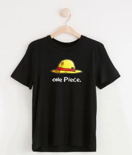 One Piece T-Shirt 